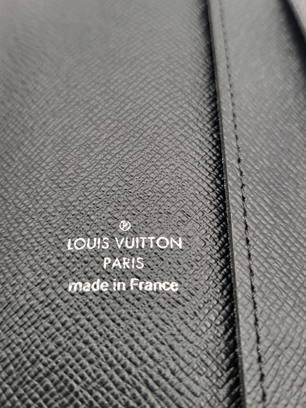 Louis Vuitton Damier Graphite Passport Holder, Authentic w/COA.... - Picture 4 of 16
